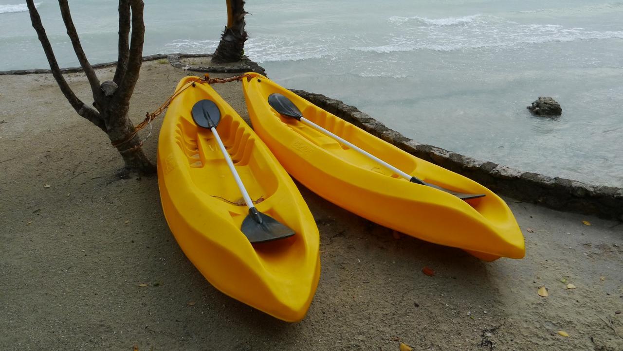Moalboal T Breeze Coastal Resort Buitenkant foto