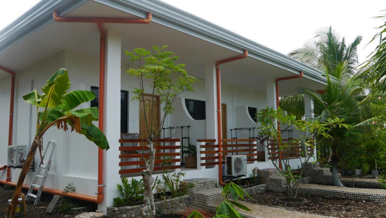 Moalboal T Breeze Coastal Resort Buitenkant foto
